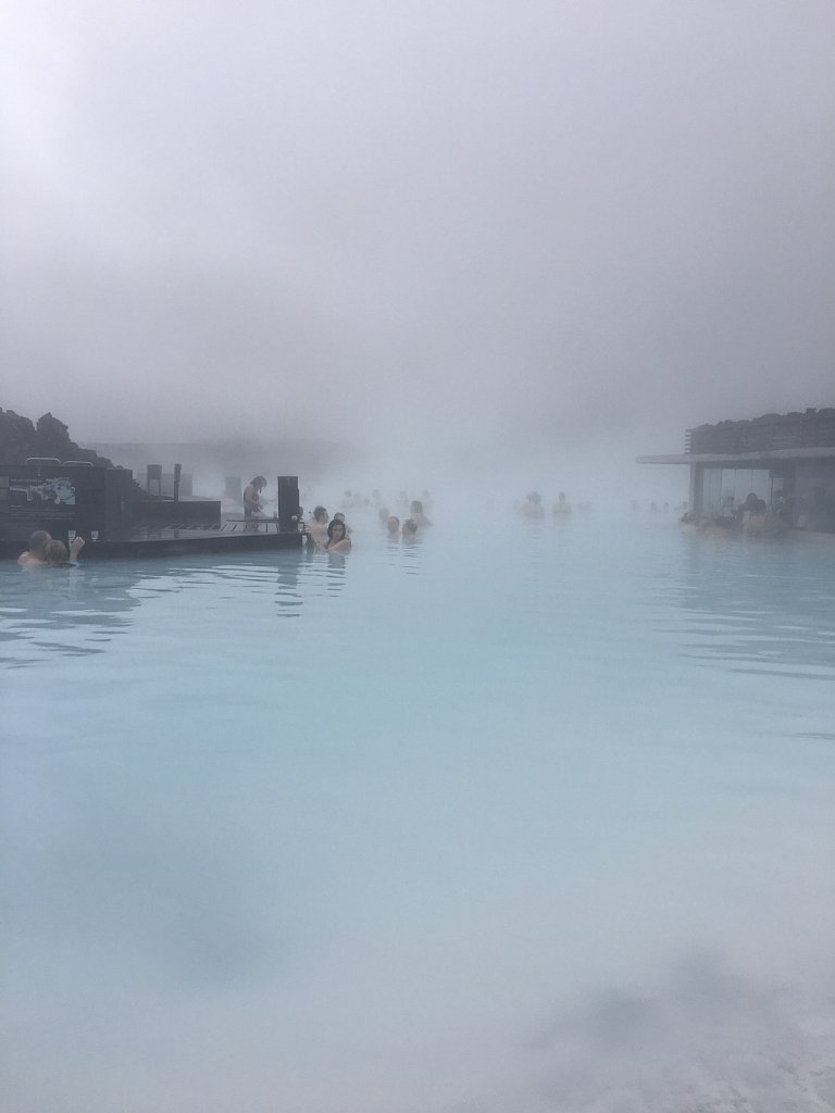 islandhp114.jpg